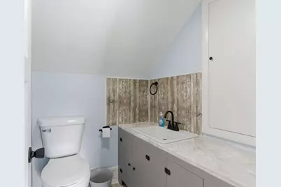 131 N 18th Street, Chesterton, IN 46304 - Photo 17