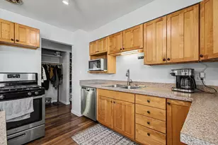 1707 Peachtree Dr, Valparaiso, IN 46383 - Photo 11