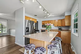1707 Peachtree Dr, Valparaiso, IN 46383 - Photo 25