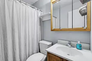 1707 Peachtree Dr, Valparaiso, IN 46383 - Photo 23