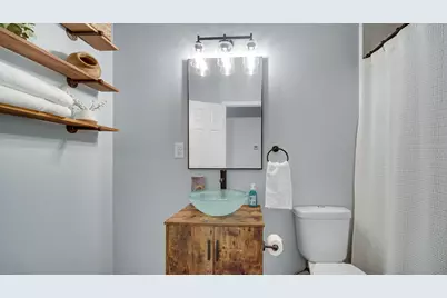 2109 Crockett Avenue, Valparaiso, IN 46383 - Photo 15