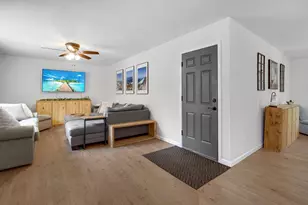2109 Crockett Ave, Valparaiso, IN 46383 - Photo 9