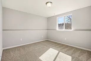 153 Mayfield Dr, Michigan City, IN 46360 - Photo 17