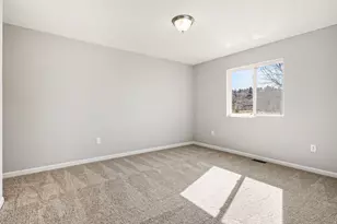153 Mayfield Dr, Michigan City, IN 46360 - Photo 11