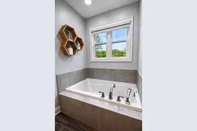 116 N Ashton Lane, Valparaiso, IN 46385 - Photo 25