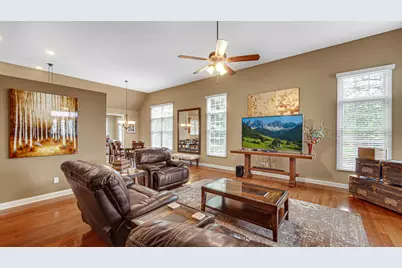239 Edgewood Drive, Valparaiso, IN 46385 - Photo 5