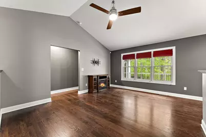 289 Dawn Drive, Valparaiso, IN 46385 - Photo 3