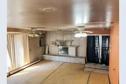 2048 Roosevelt Place, Gary, IN 46404 - Photo 13