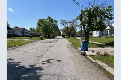 2048 Roosevelt Place, Gary, IN 46404 - Photo 7