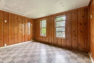 320 Johnson Rd, Michigan City, IN 46360 - Photo 17