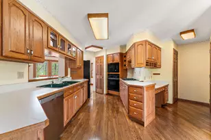 441 Summerhill Pl, Valparaiso, IN 46385 - Photo 15