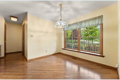 441 Summerhill Place, Valparaiso, IN 46385 - Photo 9