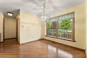 441 Summerhill Pl, Valparaiso, IN 46385 - Photo 9