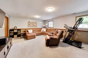 6615 Spruce St, Portage, IN 46368 - Photo 11