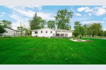 746 W 700 N, Hobart, IN 46342 - Photo 5