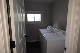3441 Texas St, Lake Station, IN 46405 - Photo 15