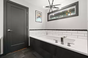 545 N 300 E, Valparaiso, IN 46383 - Photo 21