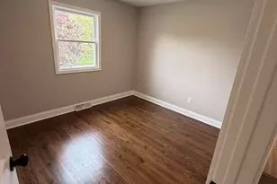 621 E 52nd Ave, Merrillville, IN 46410 - Photo 23