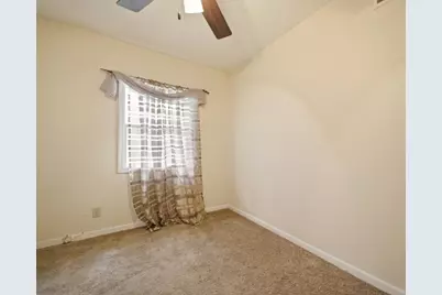7155 Hemlock Avenue, Gary, IN 46403 - Photo 15