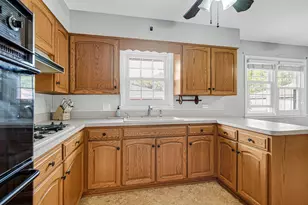 3509 41st Pl, Highland, IN 46322 - Photo 9