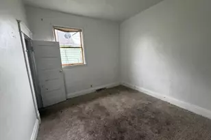 529 S Brookfield St, South Bend, IN 46619 - Photo 13