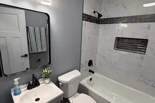 556 Durbin St, Gary, IN 46406 - Photo 7