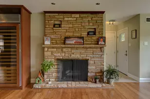1335 35th St, Munster, IN 46321 - Photo 7