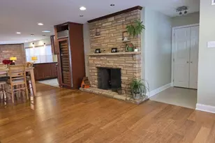 1335 35th St, Munster, IN 46321 - Photo 5