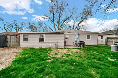 4171 W 39th Avenue, Hobart, IN 46342 - Photo 19