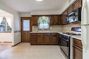 321 N Ernest St, Griffith, IN 46319 - Photo 9
