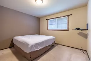 321 N Ernest St, Griffith, IN 46319 - Photo 15