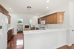 232 Akela Dr, Valparaiso, IN 46385 - Photo 13