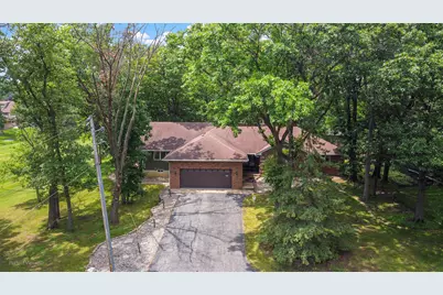 9096 Knickerbocker Street, Saint John, IN 46373 - Photo 1