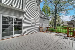 440 Oak Breeze Dr, Valparaiso, IN 46383 - Photo 37