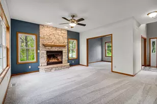 440 Oak Breeze Dr, Valparaiso, IN 46383 - Photo 9