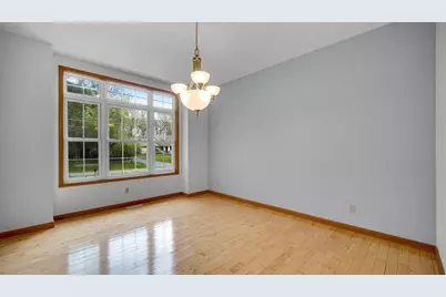440 Oak Breeze Drive, Valparaiso, IN 46383 - Photo 17