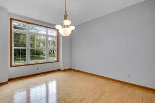 440 Oak Breeze Dr, Valparaiso, IN 46383 - Photo 17