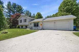 84 S 275 W, Valparaiso, IN 46385 - Photo 3