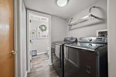 84 S 275 W, Valparaiso, IN 46385 - Photo 11