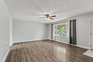 396 Clear Creek, Valparaiso, IN 46385 - Photo 5