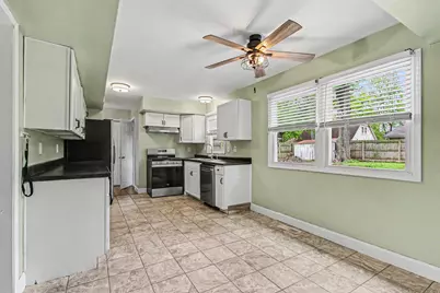 396 Clear Creek, Valparaiso, IN 46385 - Photo 7