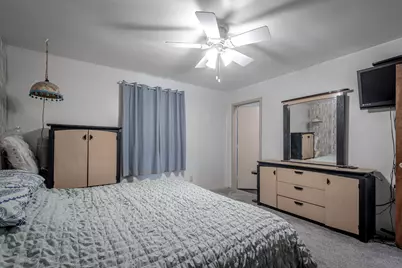 5768 Evergreen Avenue, Portage, IN 46368 - Photo 13