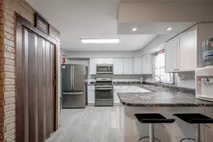 5768 Evergreen Ave, Portage, IN 46368 - Photo 7