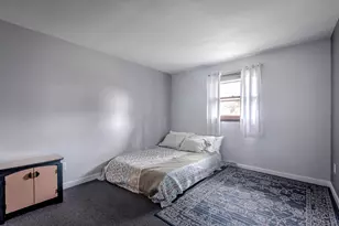 5768 Evergreen Ave, Portage, IN 46368 - Photo 15