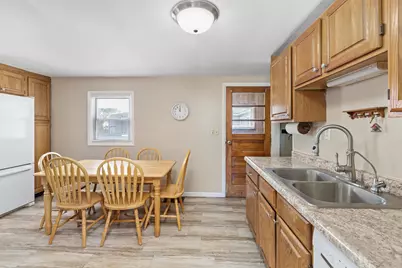 6043 Cardinal Avenue, Portage, IN 46368 - Photo 7
