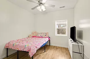 1230 Fleming St, Hobart, IN 46342 - Photo 11