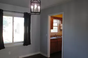535 N Nichols St, Lowell, IN 46356 - Photo 3