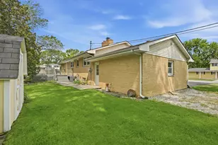 7605 W 86th Ave, Crown Point, IN 46307 - Photo 23