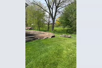 4024 W 75th Place, Merrillville, IN 46410 - Photo 5
