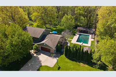 1344 W Gentry Court, La Porte, IN 46350 - Photo 3